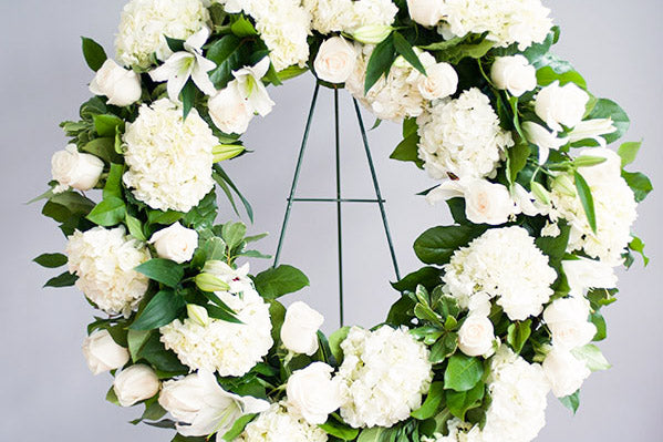 Peaceful Tribute – Allan Woods Flowers